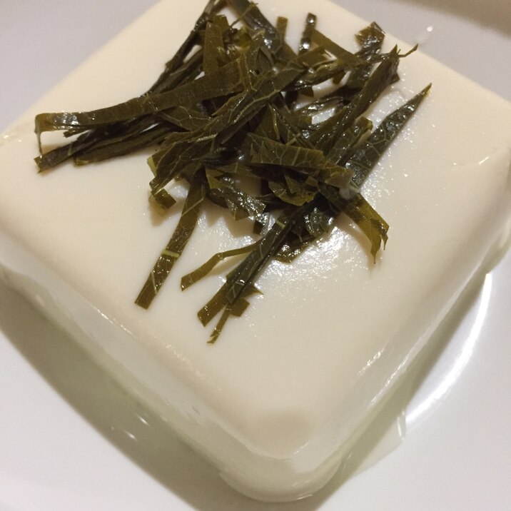 春の香り 桜の葉の塩漬のせ冷奴 レシピ 作り方 By りらっくママ 楽天レシピ 春の香り 桜の葉の塩漬のせ冷奴 レシピ 作り方 By りらっくママ 楽天レシピ